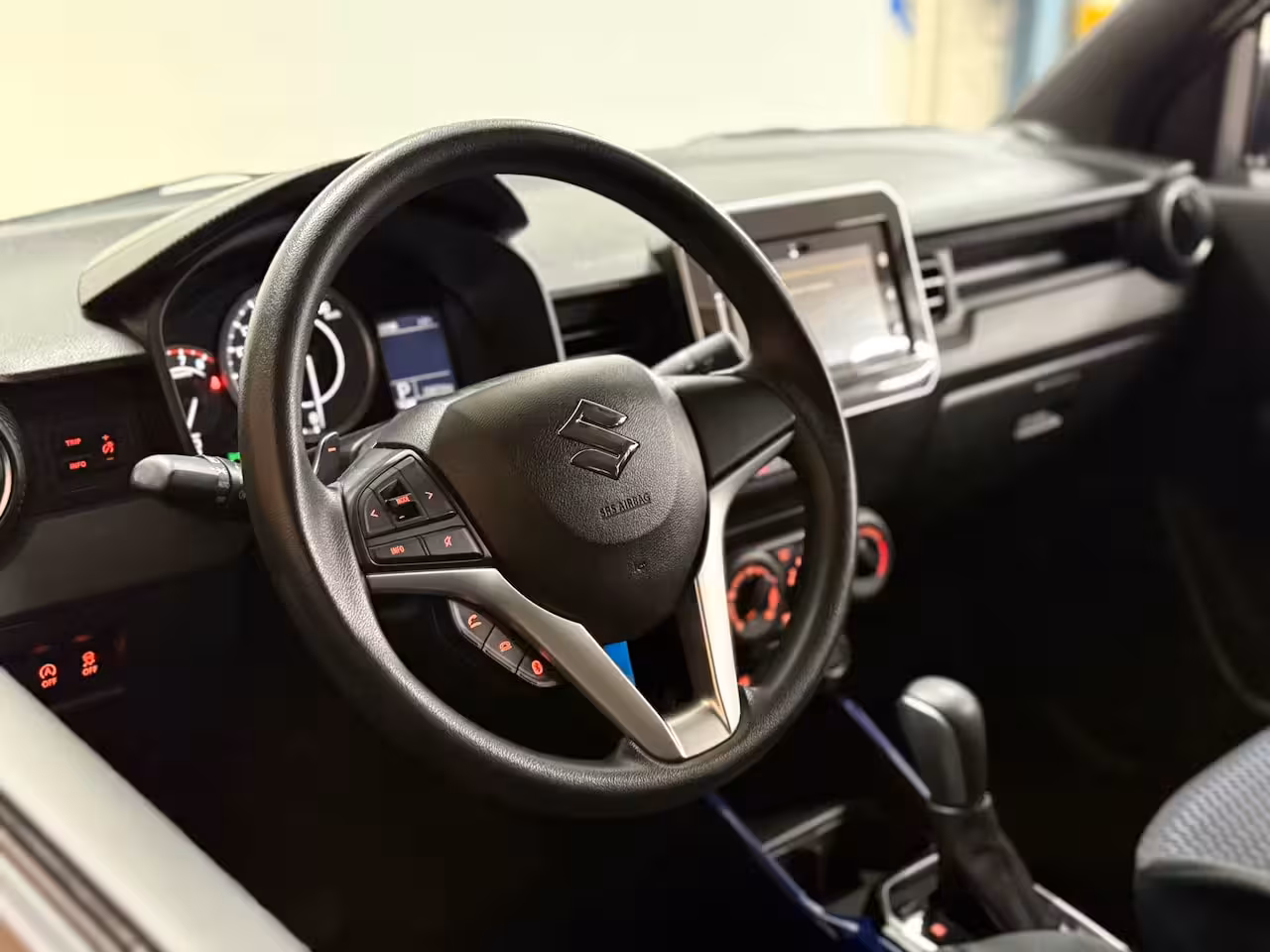 Suzuki Ignis 1.2 Smart Hybrid Select Automaat | Camera | Stoelverwarming | DAB Radio | LED | 16' inch