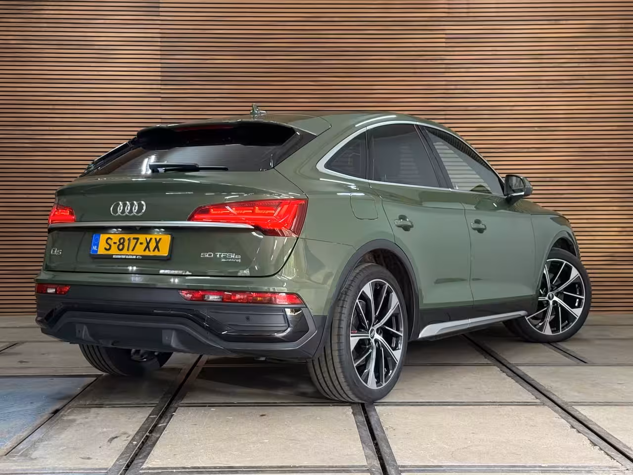 Audi Q5 Sportback 50 TFSI e S-line edition | Luchtvering | District Green | Ambient | Matrix-LED / OLED | Bu
