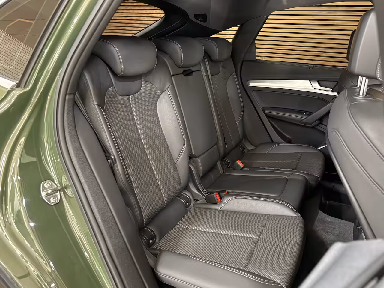 Audi Q5 Sportback 50 TFSI e S-line edition | Luchtvering | District Green | Ambient | Matrix-LED / OLED | Bu
