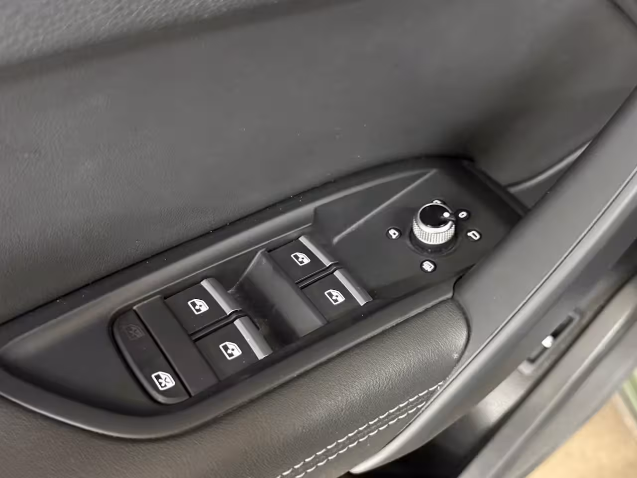 Audi Q5 Sportback 50 TFSI e S-line edition | Luchtvering | District Green | Ambient | Matrix-LED / OLED | Bu