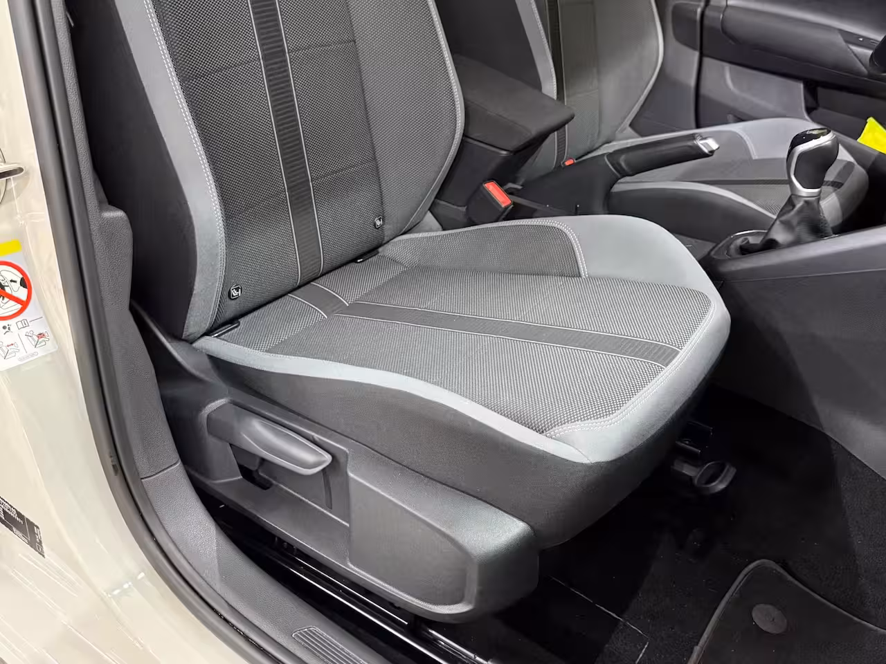 Volkswagen Polo 1.0 TSI Style Black Edition Business | Matrix LED | IQ.Light |CarPlay | Stoelverwarming |