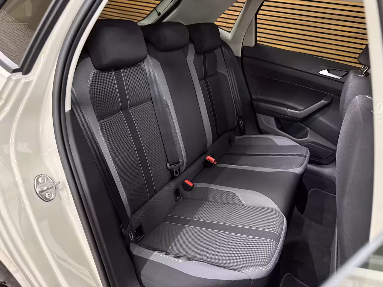 Volkswagen Polo 1.0 TSI Style Black Edition Business | Matrix LED | IQ.Light |CarPlay | Stoelverwarming |