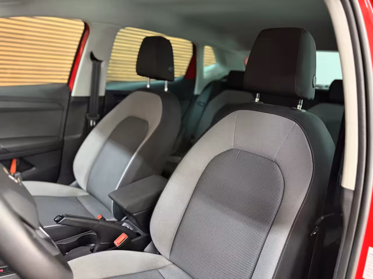 Seat Ibiza 1.0 TSI Style Business Intense | NAP | 95PK | ACC | Camera | Parkeersensoren | LED | Touch