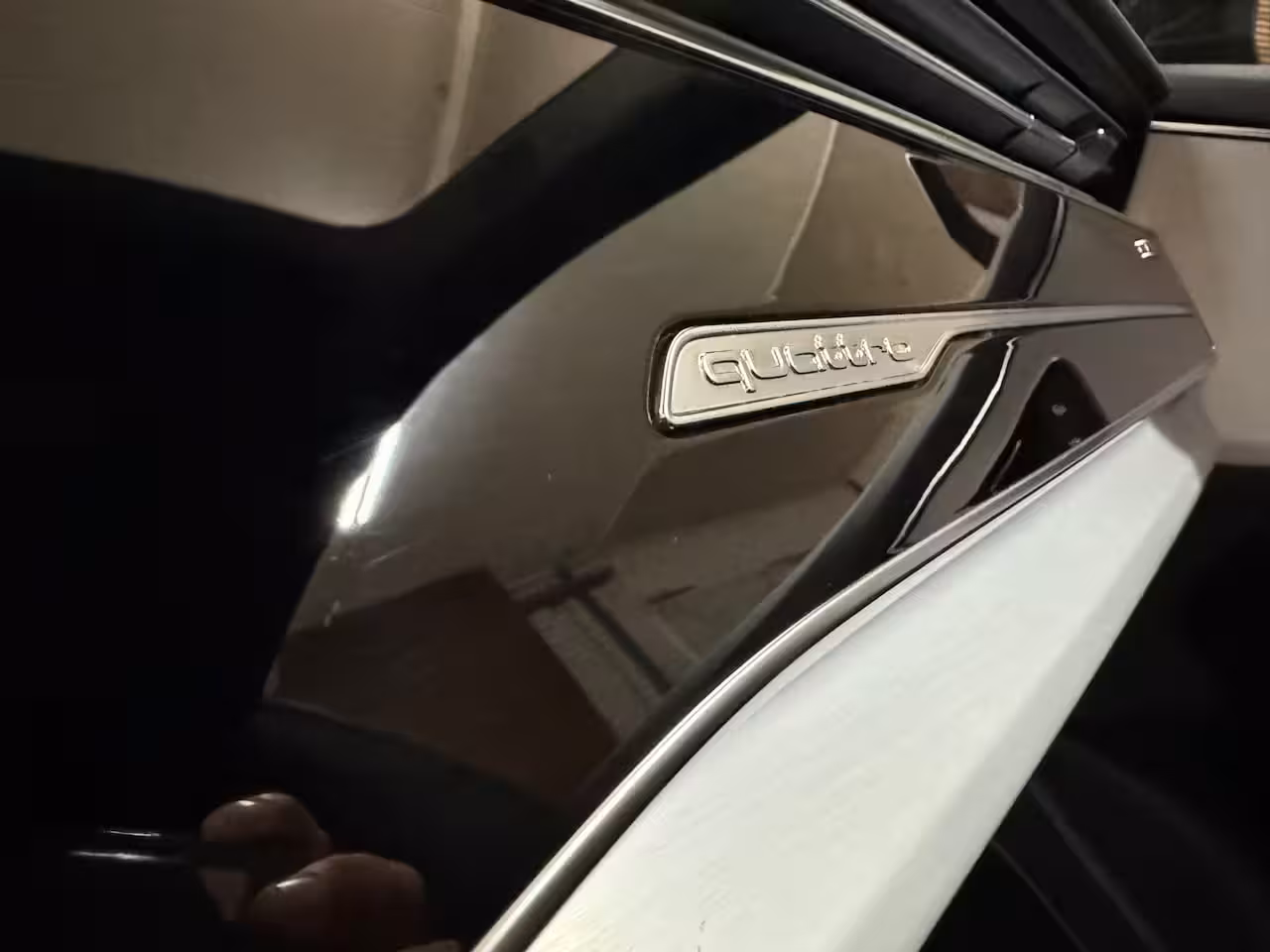 Audi Q8 55 TFSI quattro Pro Line Plus S Line |Black Pack | Luchtvering | PANO| Matrix-Led | 22INCH