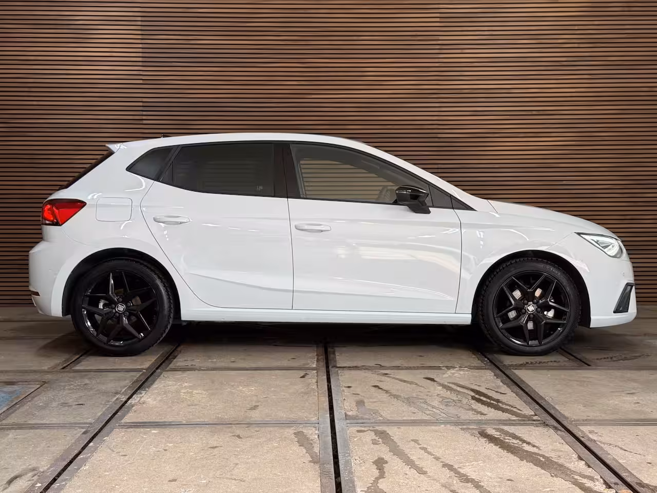 Seat Ibiza 1.0 EcoTSI FR Black Edition DSG|115PK|FULL LED|Facelift|Virtual| Navi | ACC | CarPlay | 17