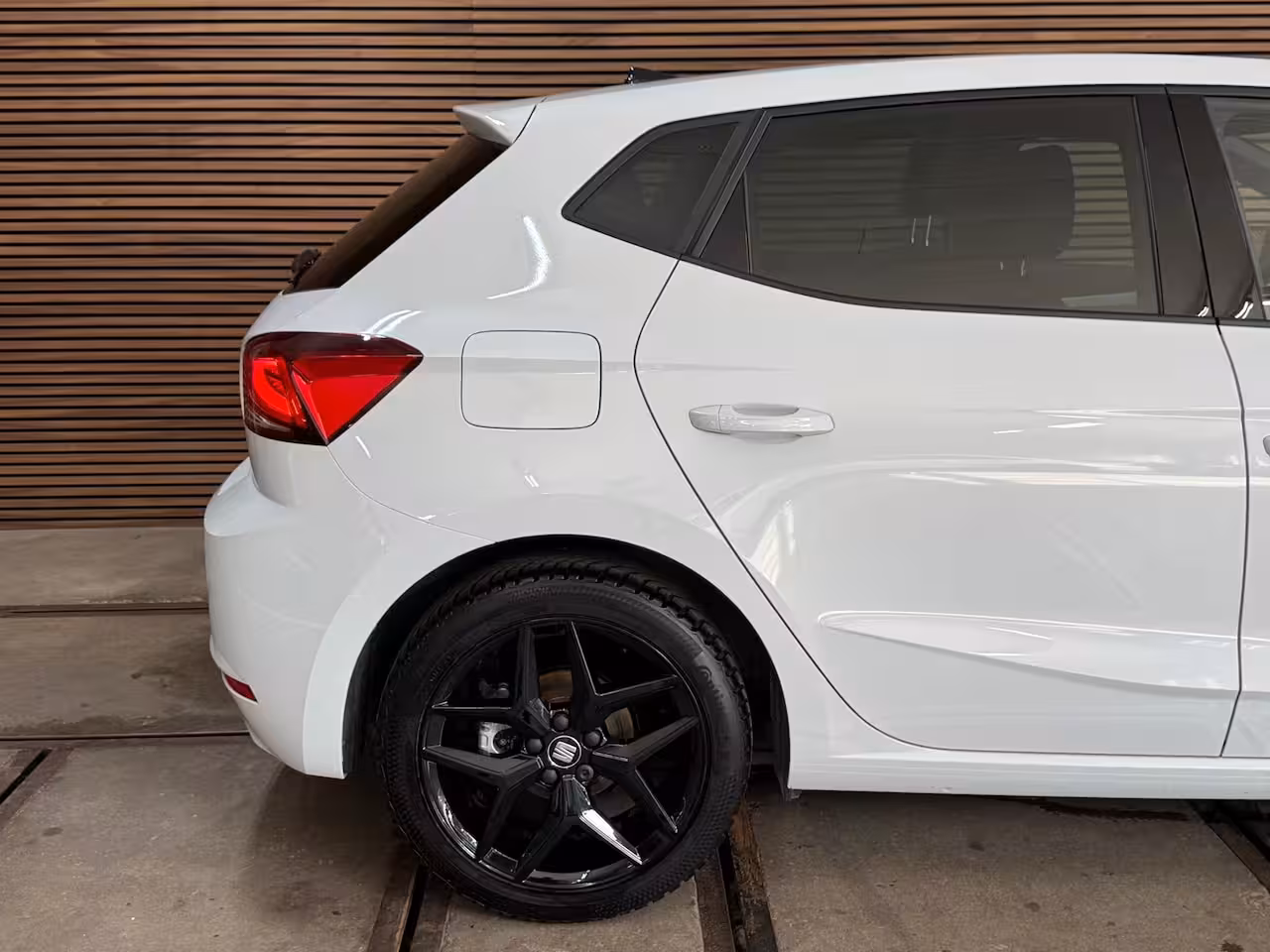 Seat Ibiza 1.0 EcoTSI FR Black Edition DSG|115PK|FULL LED|Facelift|Virtual| Navi | ACC | CarPlay | 17