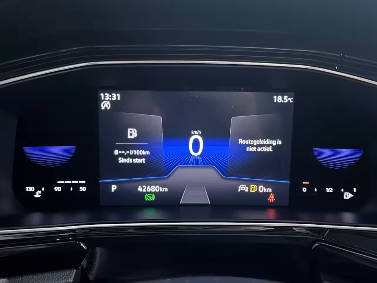 Volkswagen T-Cross 1.0 TSI Style DSG | ACC | Camera | CarPlay | 18 Inch | LED | Stoelverwarming