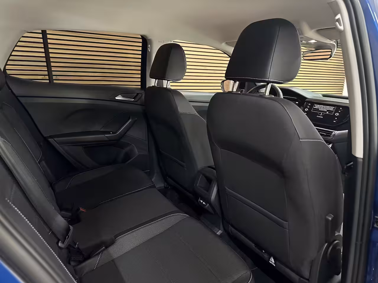 Volkswagen T-Cross 1.0 TSI Style DSG | ACC | Camera | CarPlay | 18 Inch | LED | Stoelverwarming