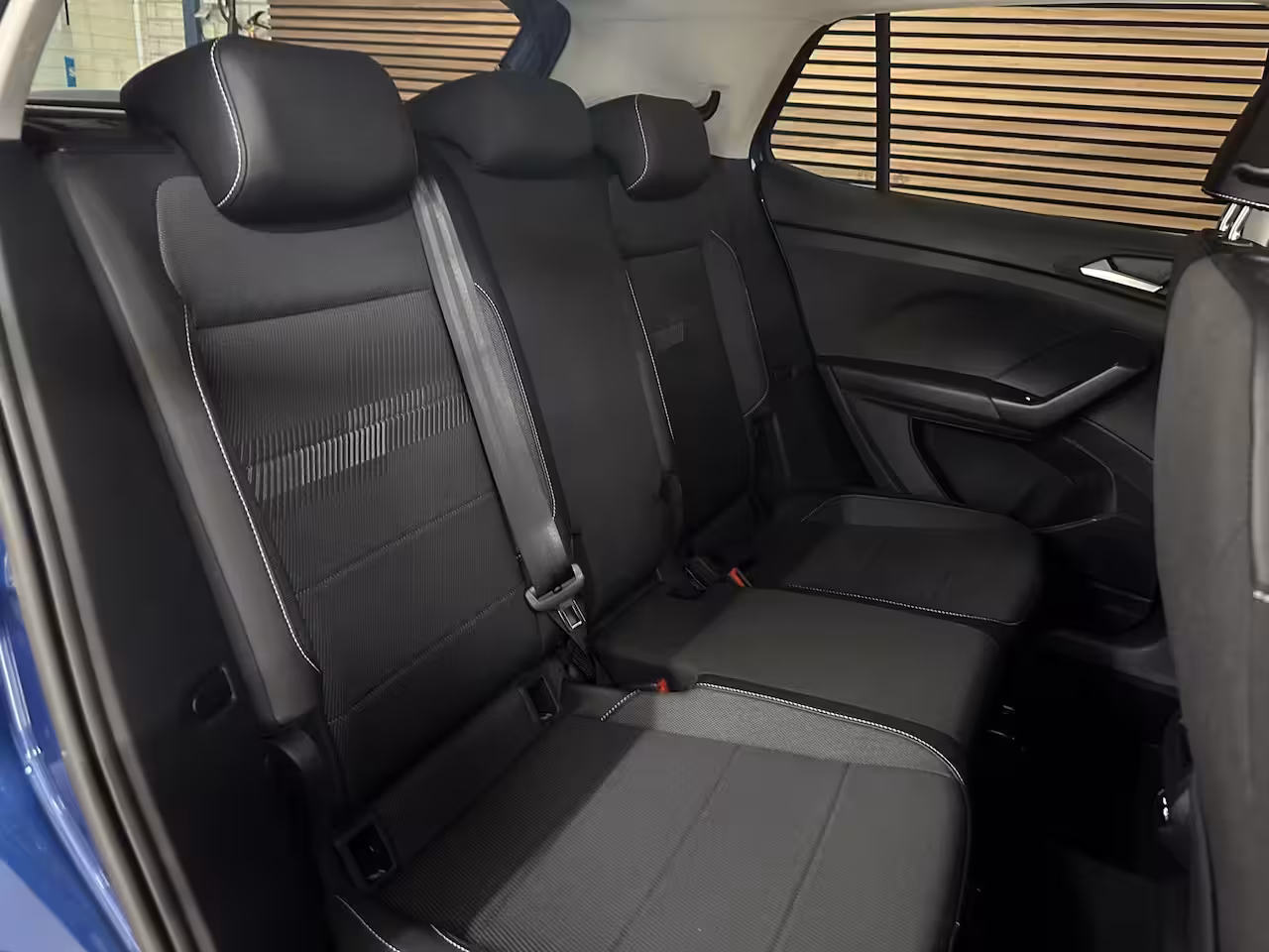 Volkswagen T-Cross 1.0 TSI Style DSG | ACC | Camera | CarPlay | 18 Inch | LED | Stoelverwarming