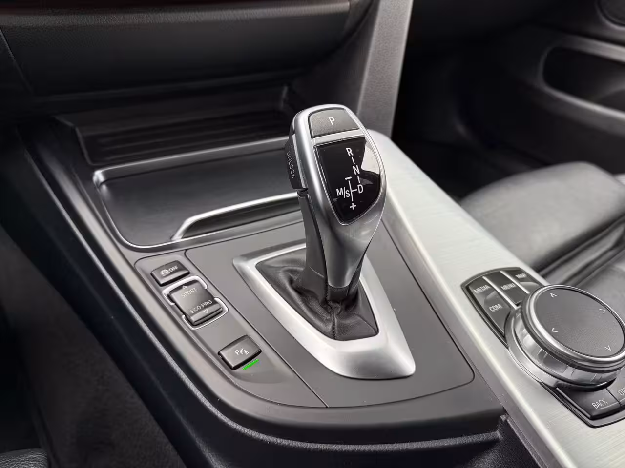 BMW 4-serie Gran Coupé 420i High Executive navigatie / Leer / pdc
