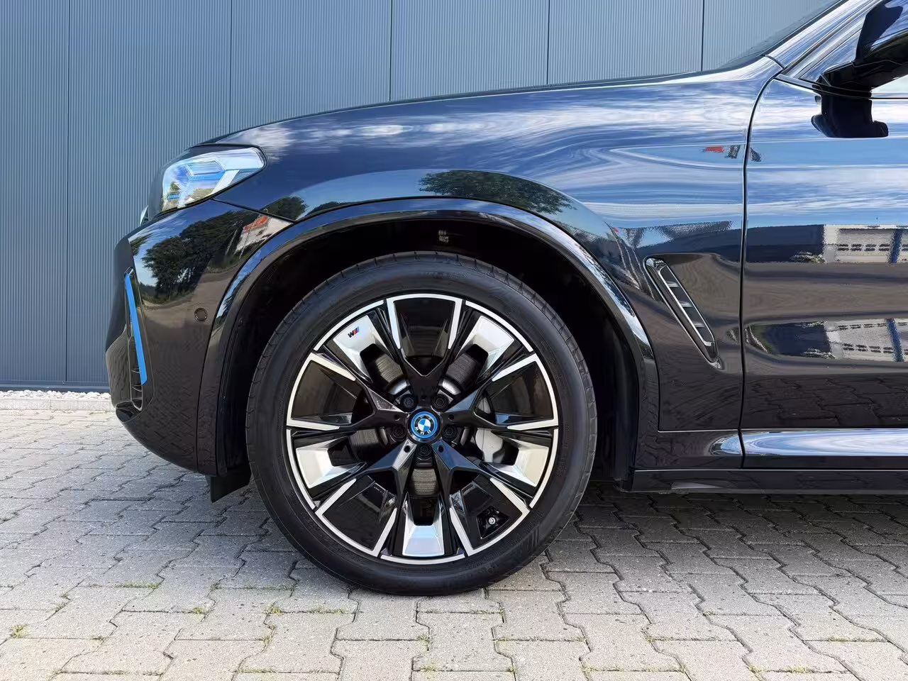 BMW iX3 M-Sport Pano Tr.hk HUD H&K Memory