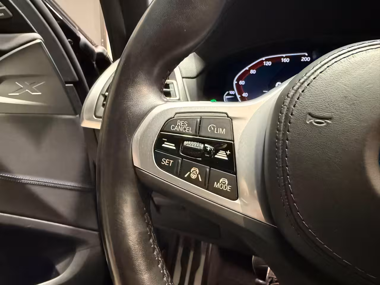 BMW iX3 M-Sport Pano Tr.hk HUD H&K Memory