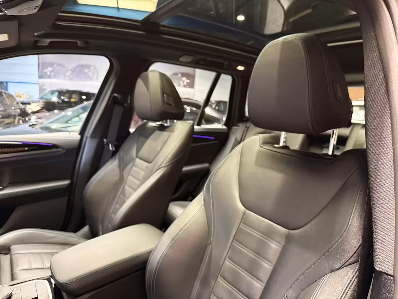 BMW iX3 M-Sport Pano Tr.hk HUD H&K Memory