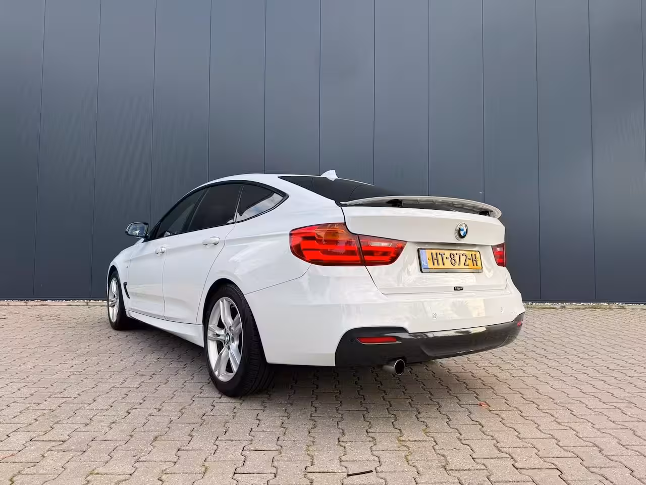 BMW 3-serie Gran Turismo 320i M Sport / Leer / Camera / Navi / PDC