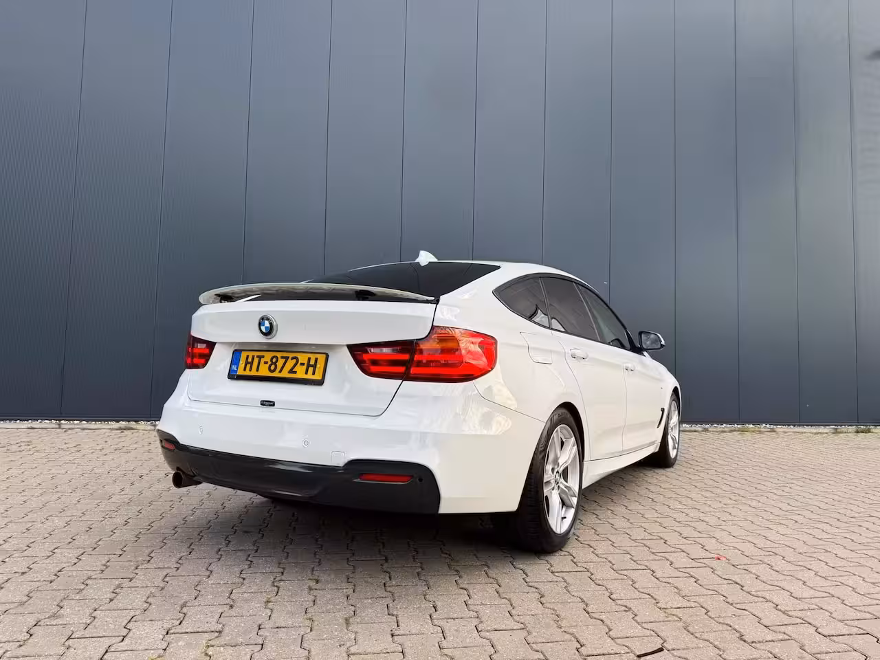 BMW 3-serie Gran Turismo 320i M Sport / Leer / Camera / Navi / PDC