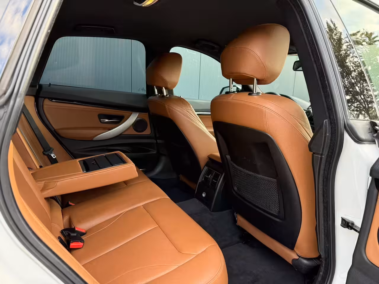 BMW 3-serie Gran Turismo 320i M Sport / Leer / Camera / Navi / PDC