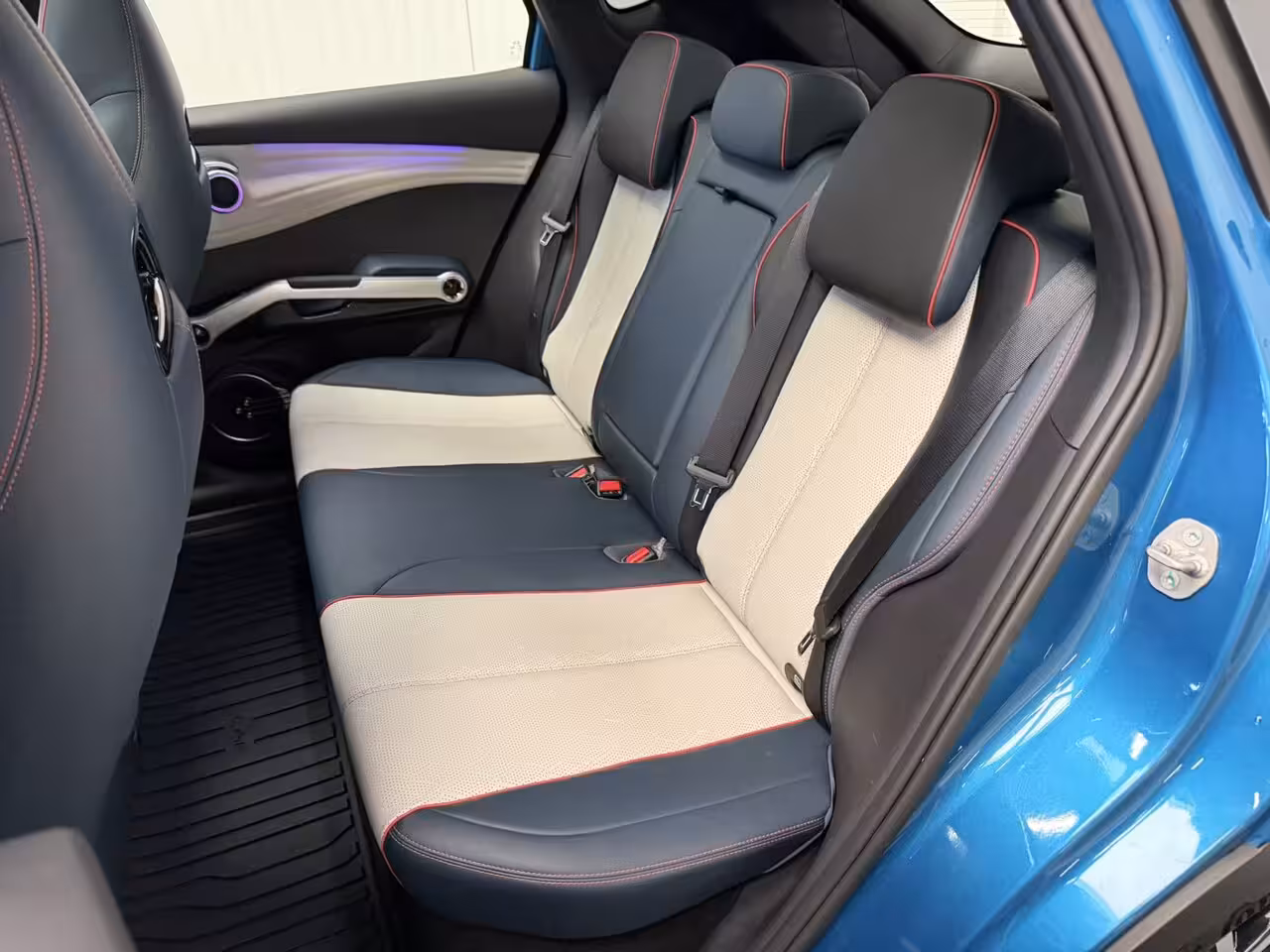 BYD Atto 3 (SOH 93%) DESIGN 60 kWh WLTP 420 KM * 45 STUKS OP VOORRAAD* APPLE CARPLAY/ ANDROID AUTO EL