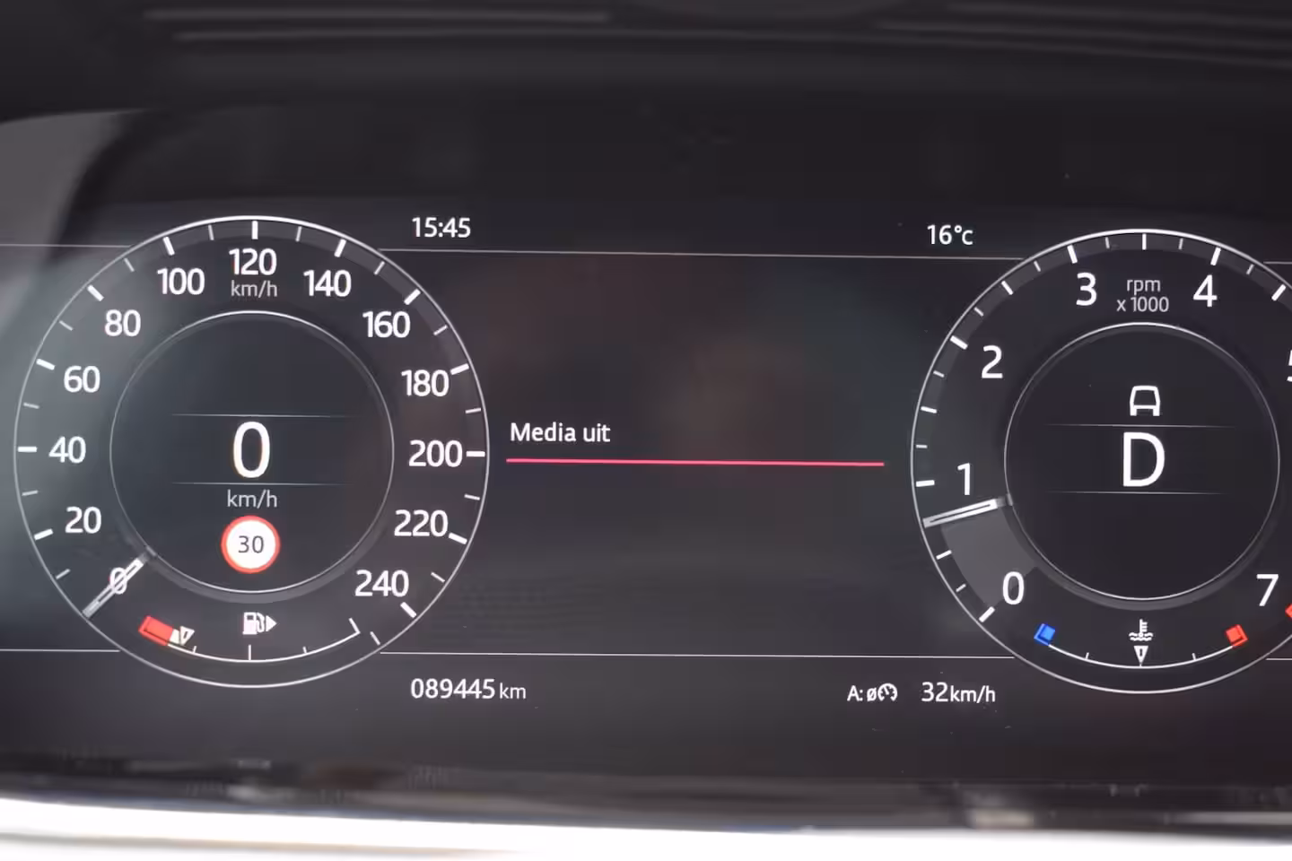 Land Rover Range Rover Evoque 2.0 P250 AWD R-Dynamic First Edition ORG.NED / NAP / LEER / PANORAMADAK / CAMERA / ADAPT.C