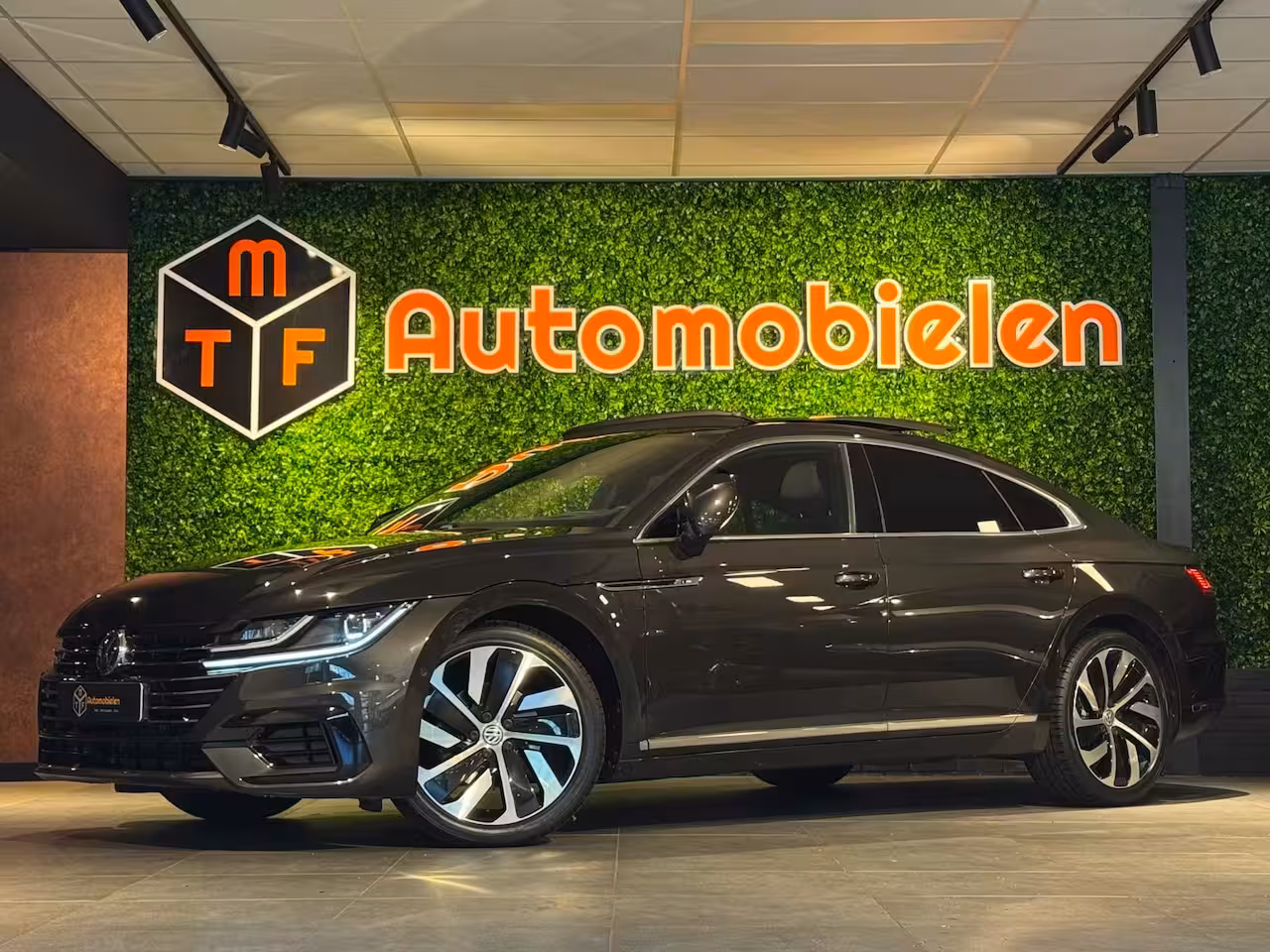 Volkswagen Arteon 2.0 TSI 3c R-Line|PANO|HUD|VIRTUAL|MASSAGE|ACC|LANEASS