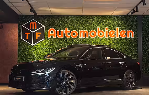 Volkswagen Arteon 2.0 TSI 3x R-LINE|PANO|CAMERA|VIRTUAL|DYNAUDIO|SFEERV.|MASSAGE