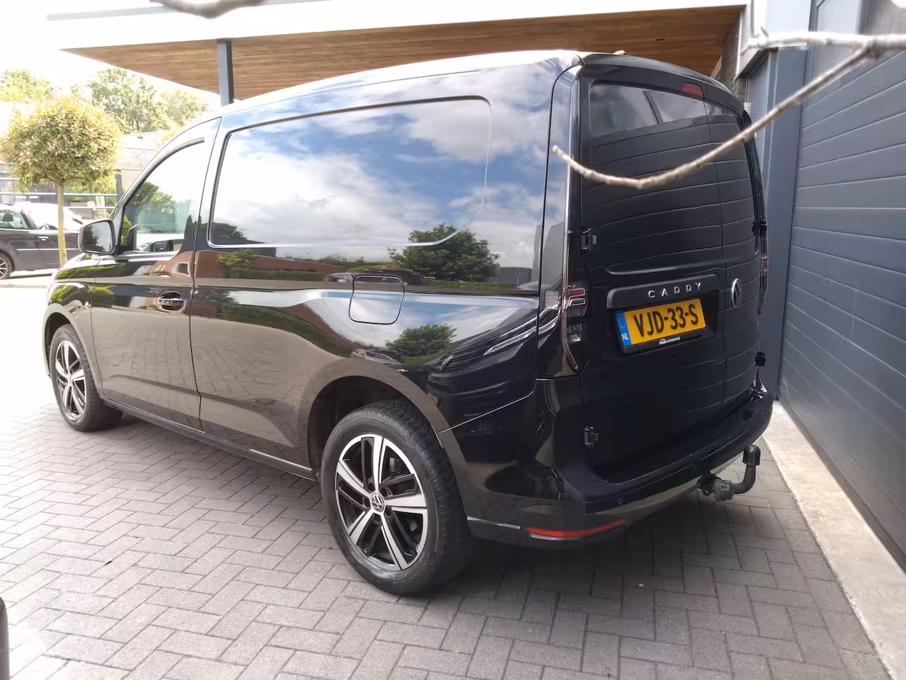Volkswagen Caddy Cargo 2.0 TDI 1st Edition 150 PK *Led*LM velgen*Trekhaak*Keyless*Navi*CarPlay*NAP!