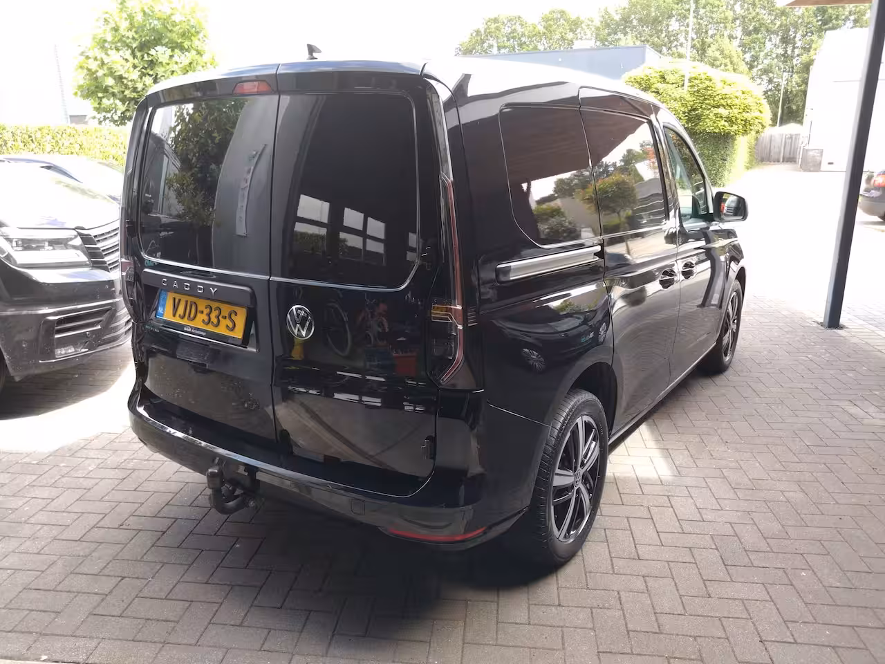 Volkswagen Caddy Cargo 2.0 TDI 1st Edition 150 PK *Led*LM velgen*Trekhaak*Keyless*Navi*CarPlay*NAP!