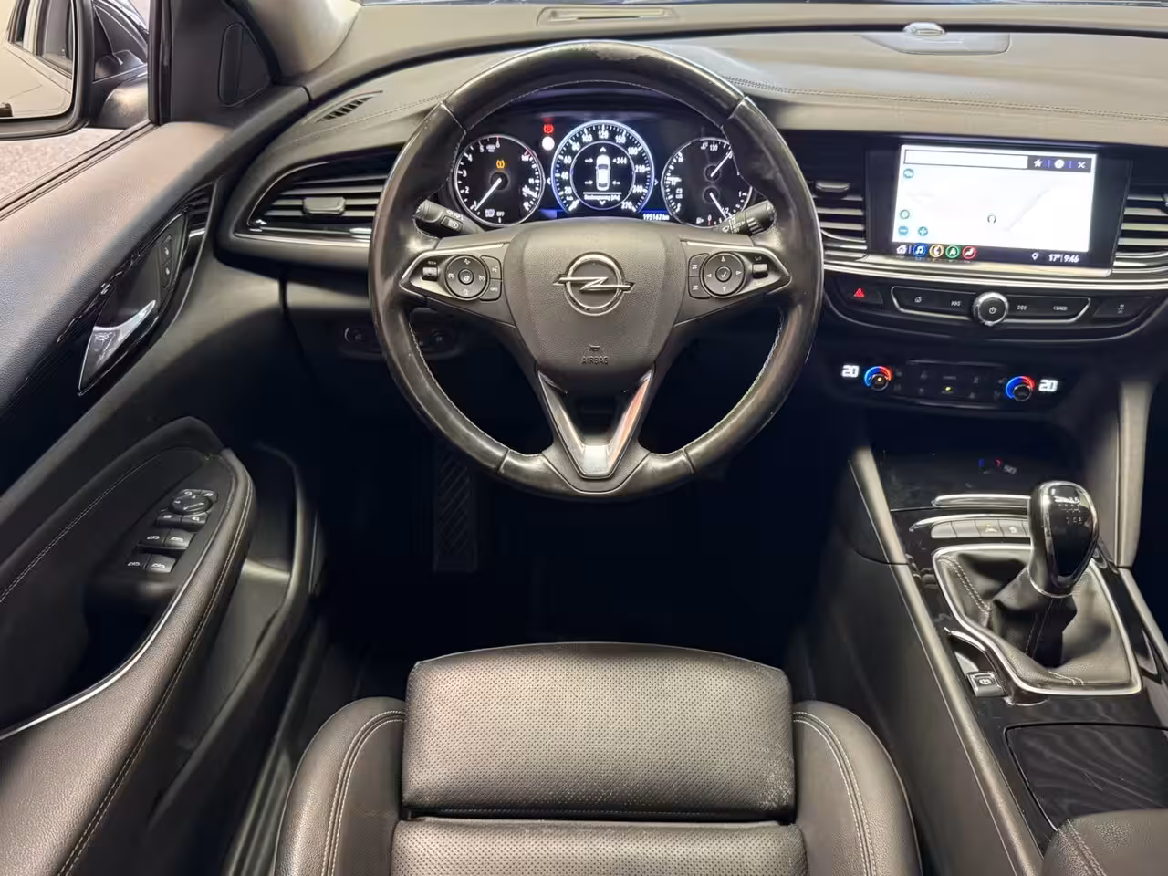 Opel Insignia Sports Tourer 1.6 CDTI INNOVATION PRIJS EX BPM PRIJS INCL. BPM €11950 PANORAMADAK LEDER STOEL KOELING EN