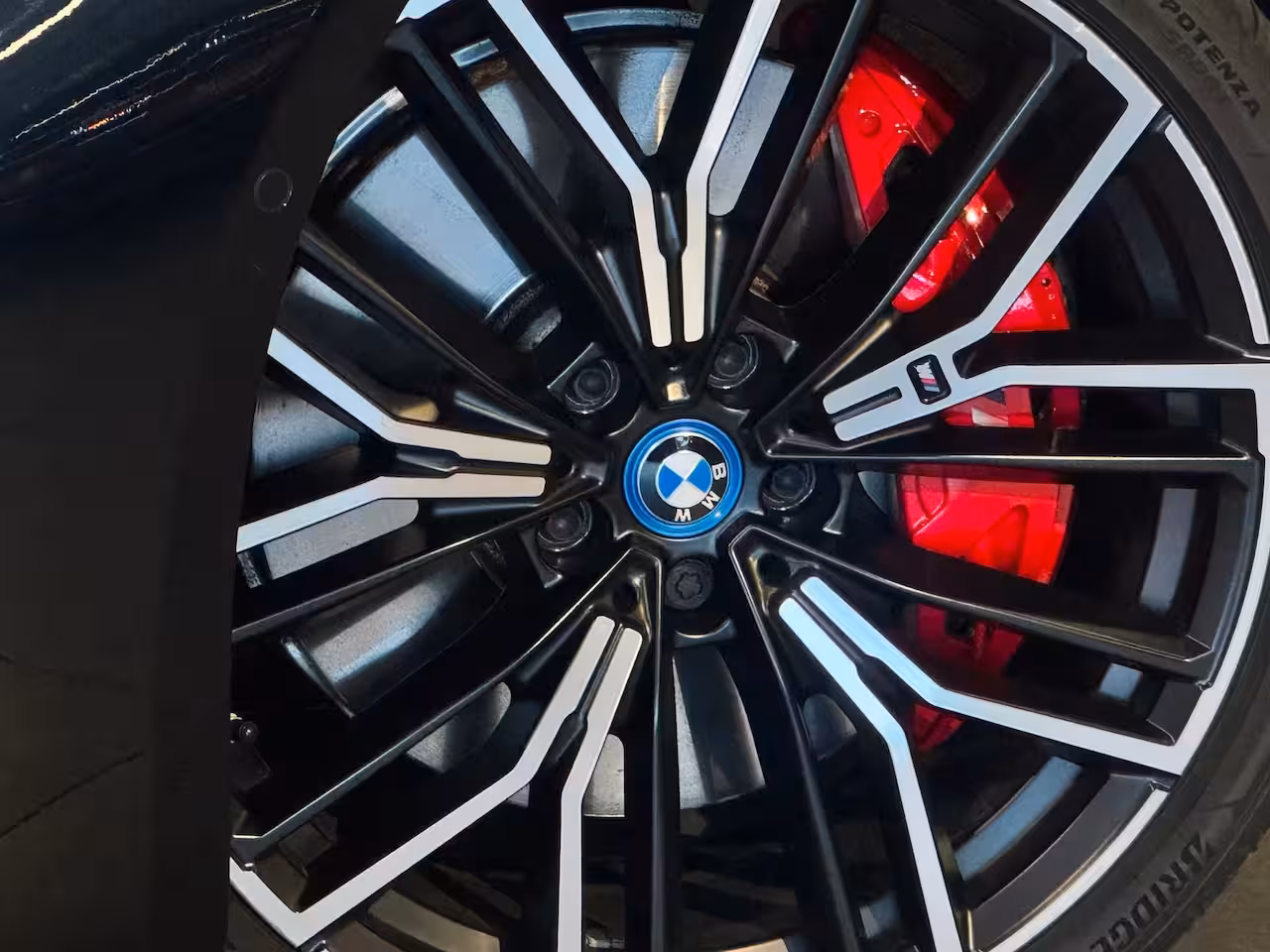 BMW 5-serie 545e xDrive 394 PK M COMPETITON SPORT|360CAM|H/K|ASSISTPROF|SOFTCLOSE