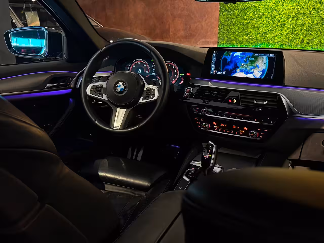 BMW 5-serie 520i High Executive M SPORT |INDIVIDUAL|MEMORY|HUD|Org.NL