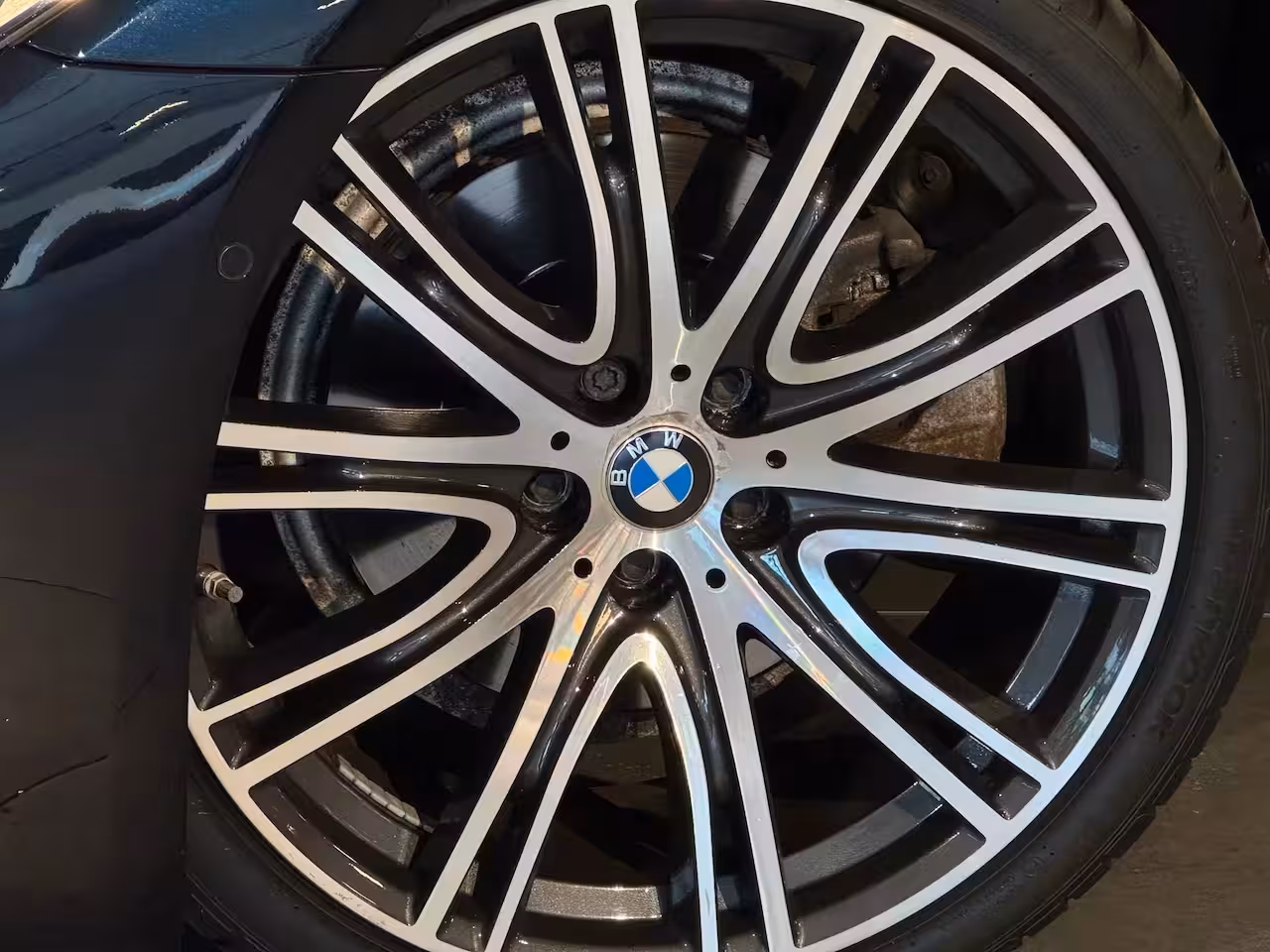 BMW 5-serie 520i High Executive M SPORT |INDIVIDUAL|MEMORY|HUD|Org.NL