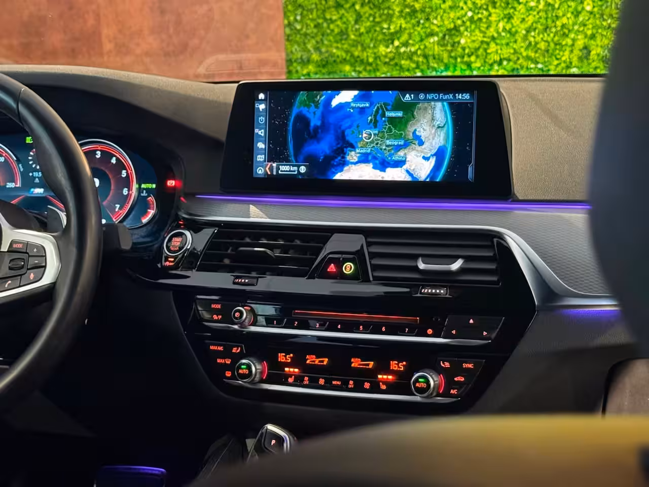BMW 5-serie 520i High Executive M SPORT |INDIVIDUAL|MEMORY|HUD|Org.NL