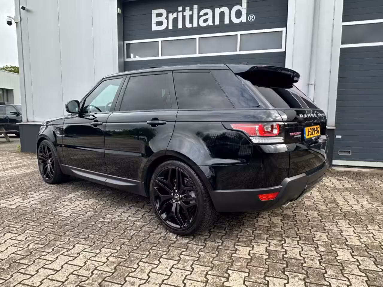 Land Rover Range Rover Sport 3.0 TDV6 HSE Dynamic 2016 *Pano *Cruise *22inch *Meridian *Luchtvering