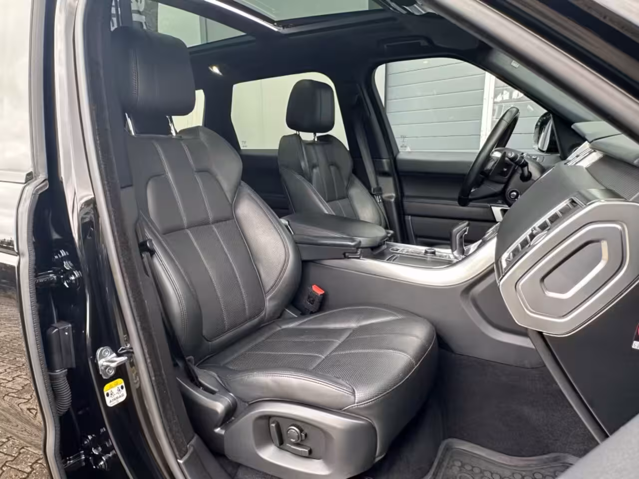 Land Rover Range Rover Sport 3.0 TDV6 HSE Dynamic 2016 *Pano *Cruise *22inch *Meridian *Luchtvering