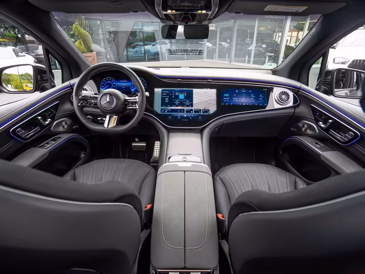 Mercedes-Benz EQS SUV 450 4MATIC AMG Line | Superscreen | Luchtvering | Massage | Pano