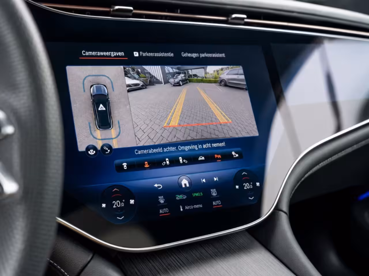 Mercedes-Benz EQS SUV 450 4MATIC AMG Line | Superscreen | Luchtvering | Massage | Pano