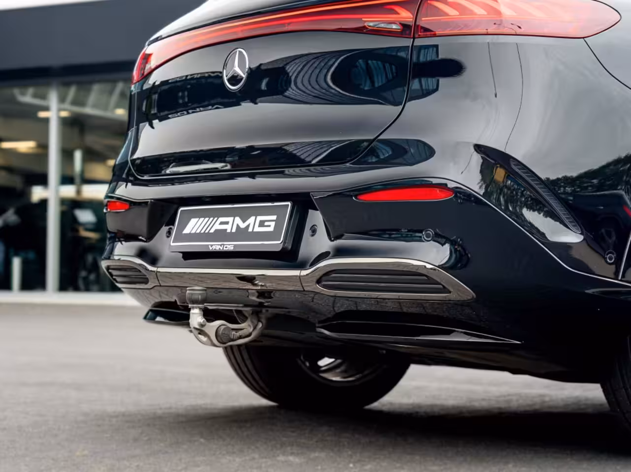 Mercedes-Benz EQS SUV 450 4MATIC AMG Line | Superscreen | Luchtvering | Massage | Pano