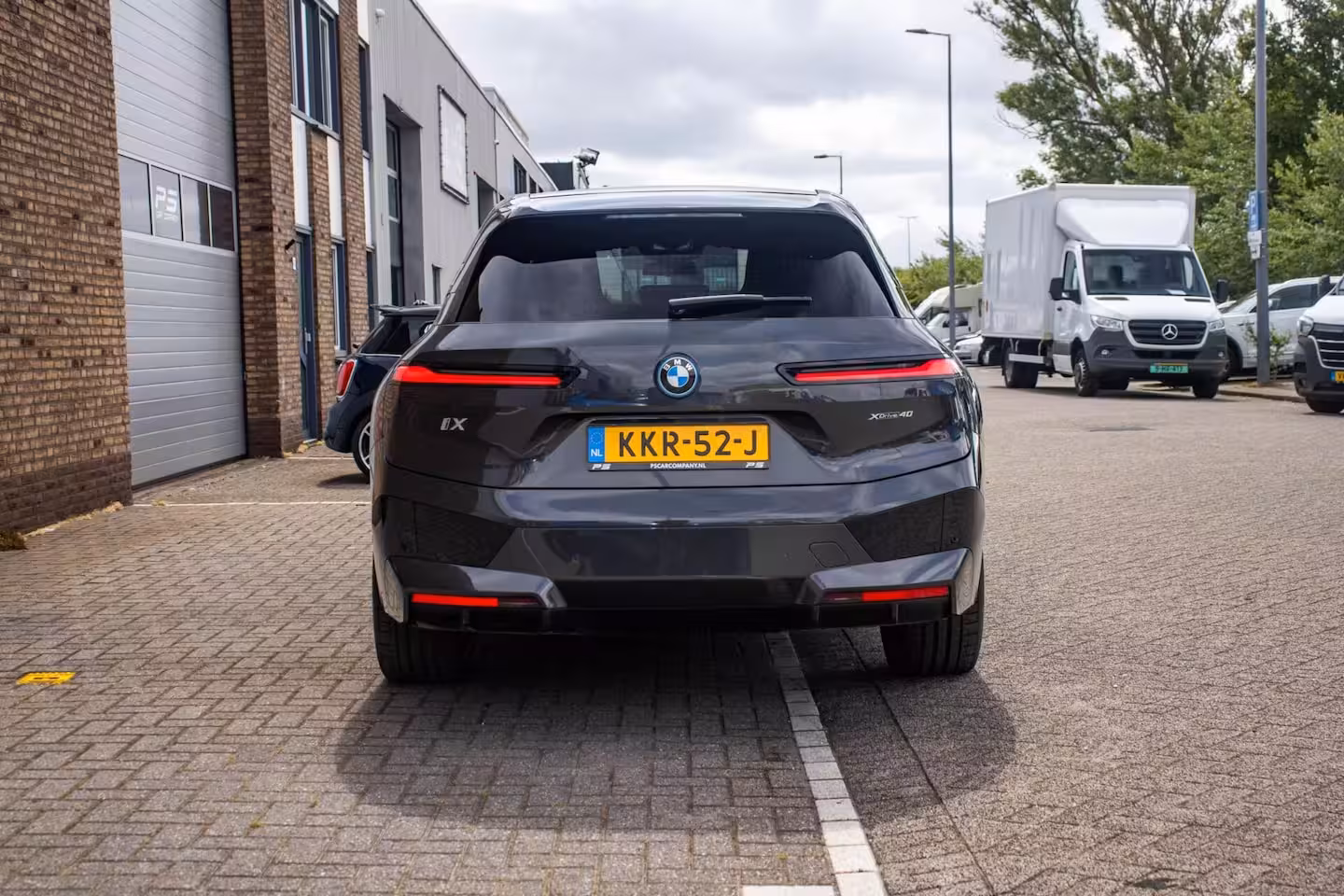 BMW iX xDrive40 Sport Edition 77 kWh, BTW, Laser, H&K, Pano