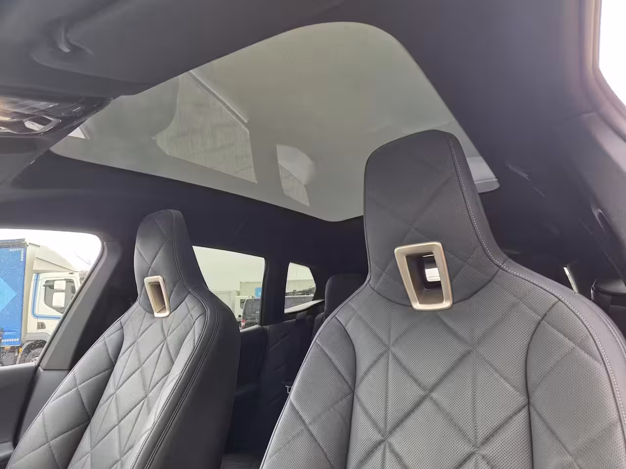 BMW iX xDrive40 Sport Edition 77 kWh, BTW, Laser, H&K, Pano