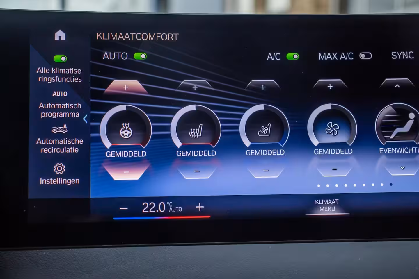 BMW iX xDrive40 Sport Edition 77 kWh, BTW, Laser, H&K, Pano