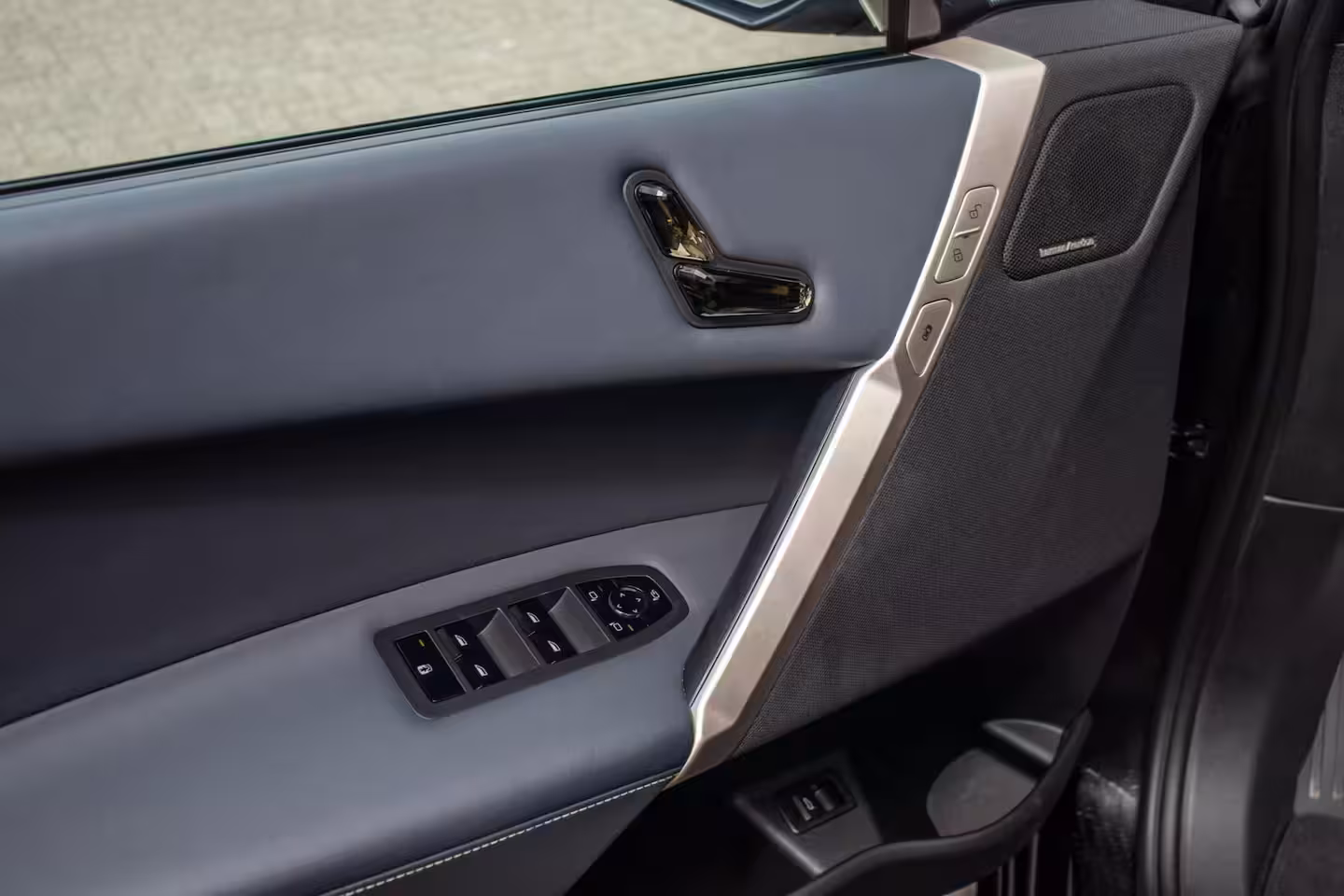 BMW iX xDrive40 Sport Edition 77 kWh, BTW, Laser, H&K, Pano