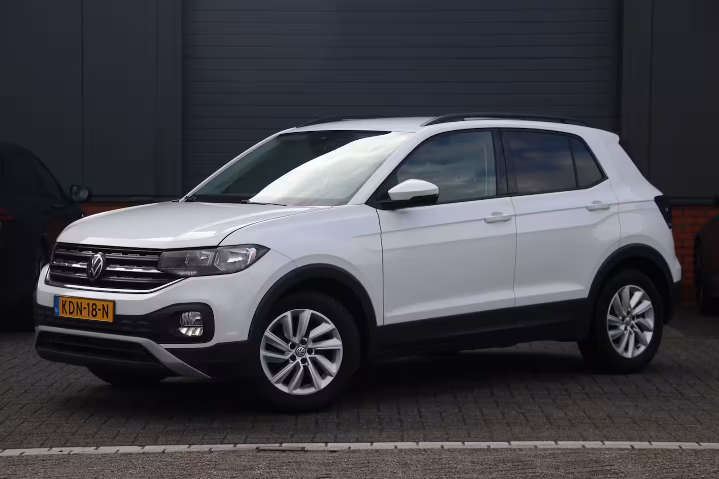 Volkswagen T-Cross 1.0 TSI side assist | front assist | Clima Cruise Control Navigatie Carplay