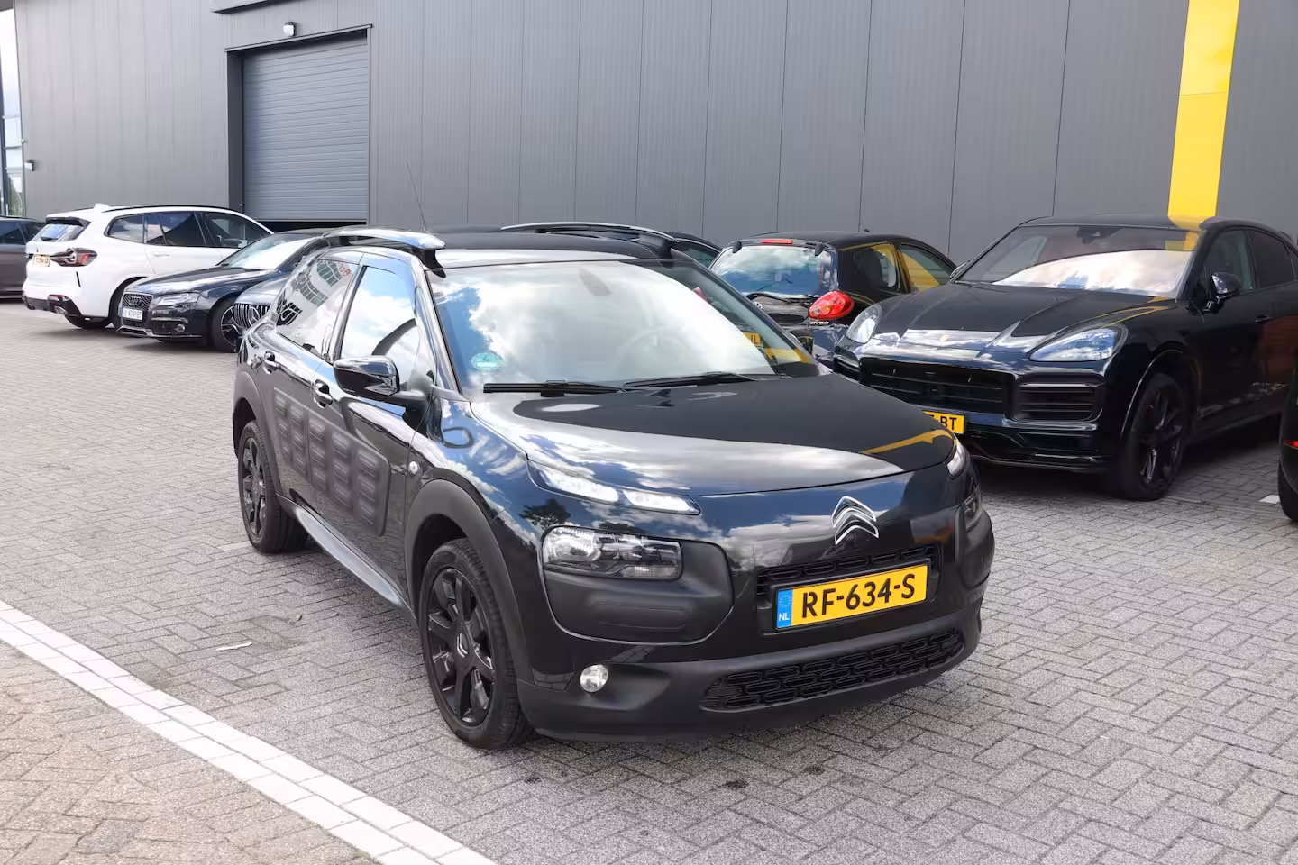 Citroën C4 Cactus 1.2 PureTech One-Tone NAVI|CAMERA|PARK.SENSOR