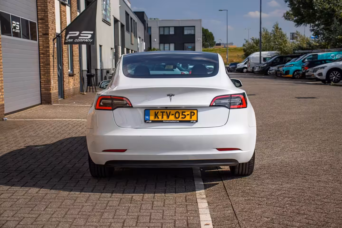 Tesla Model 3 Standard RWD Plus 60 kWh, SOH 92%, Autopilot
