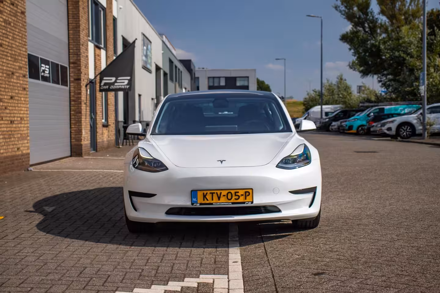 Tesla Model 3 Standard RWD Plus 60 kWh, SOH 92%, Autopilot