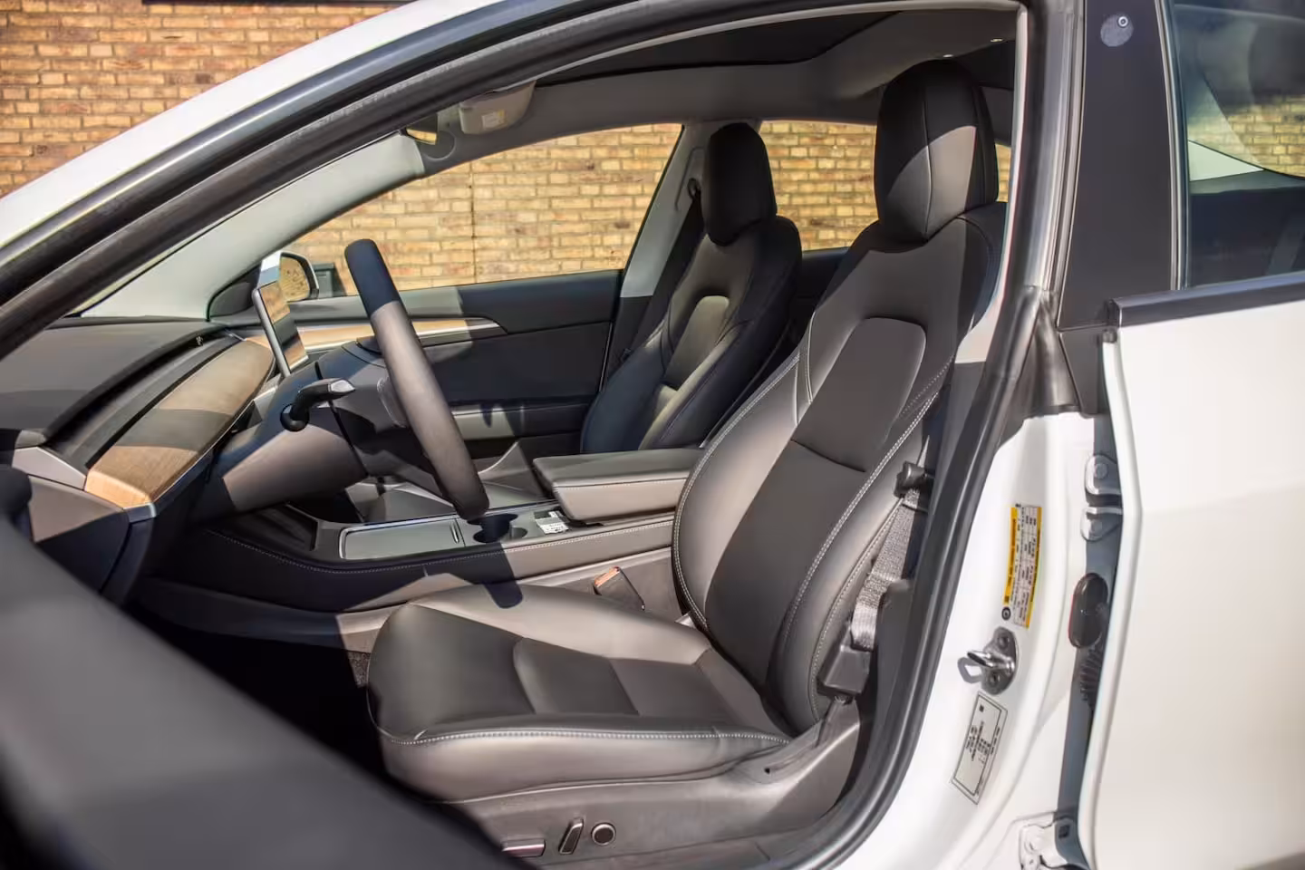 Tesla Model 3 Standard RWD Plus 60 kWh, SOH 92%, Autopilot