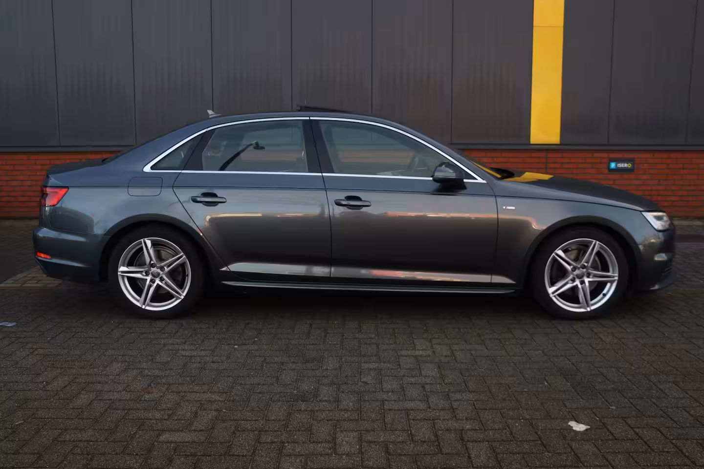 Audi A4 Limousine 1.4 TFSI Sport 3 x Sline Open dak | Leer |