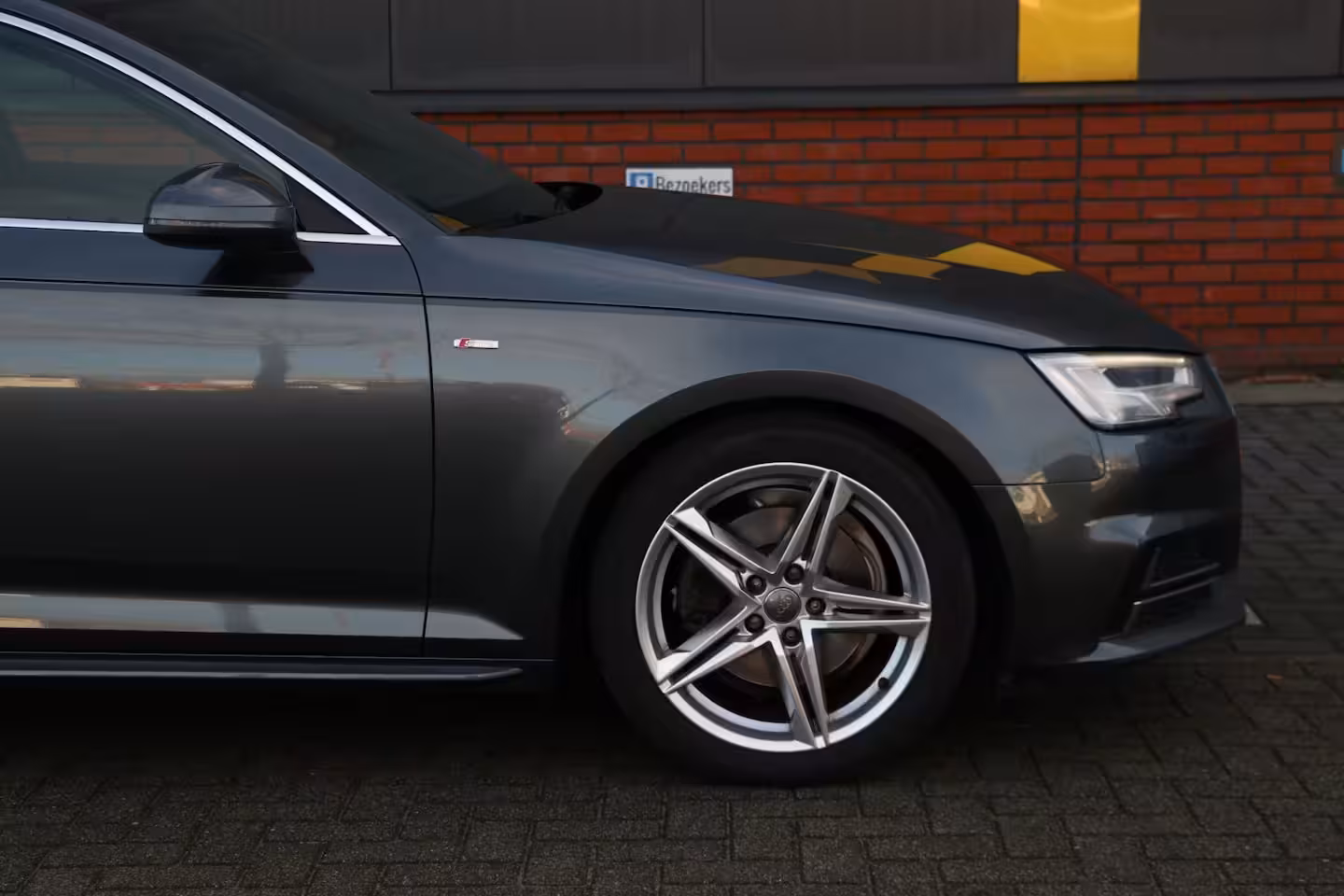 Audi A4 Limousine 1.4 TFSI Sport 3 x Sline Open dak | Leer |