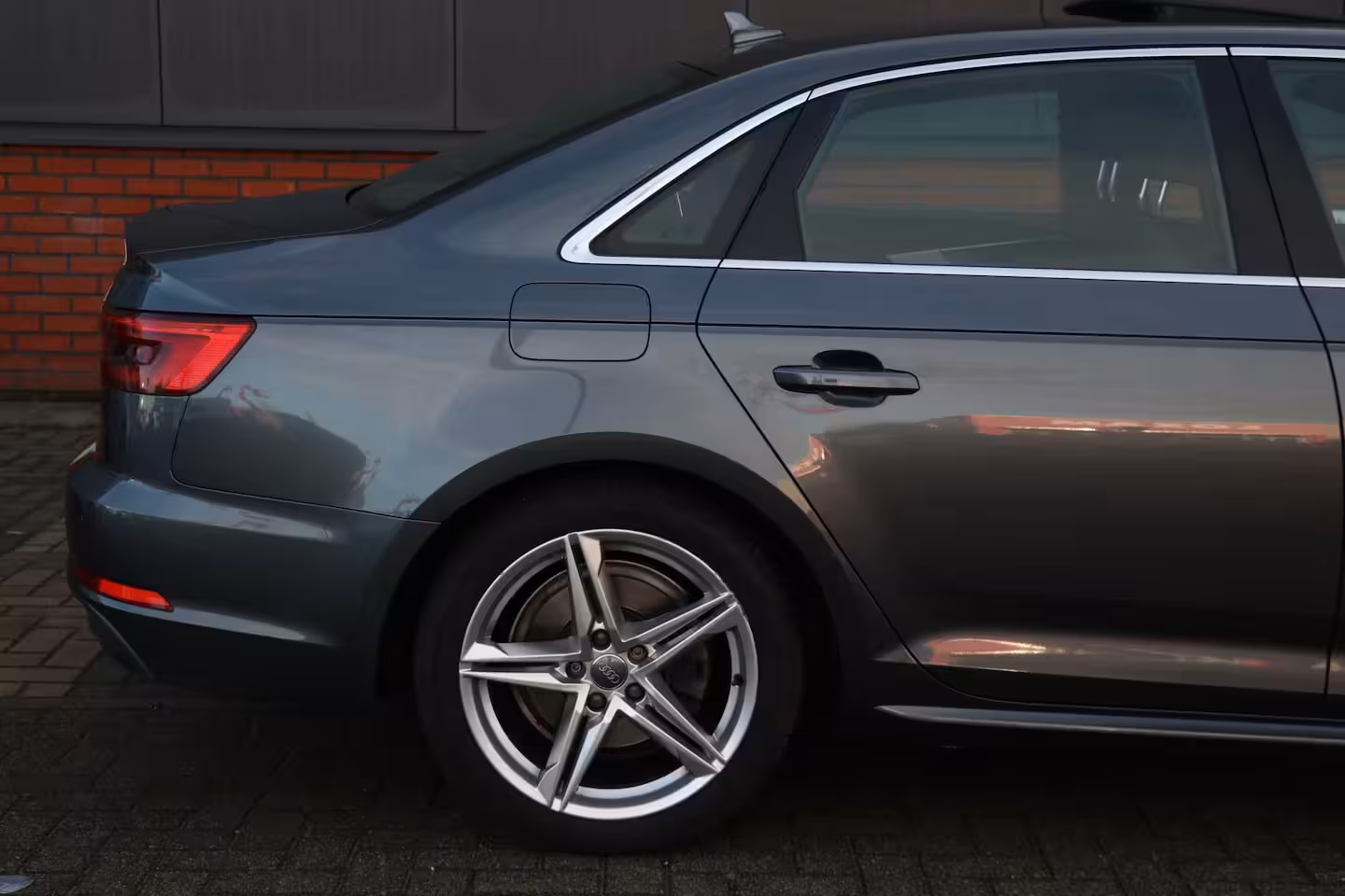 Audi A4 Limousine 1.4 TFSI Sport 3 x Sline Open dak | Leer |