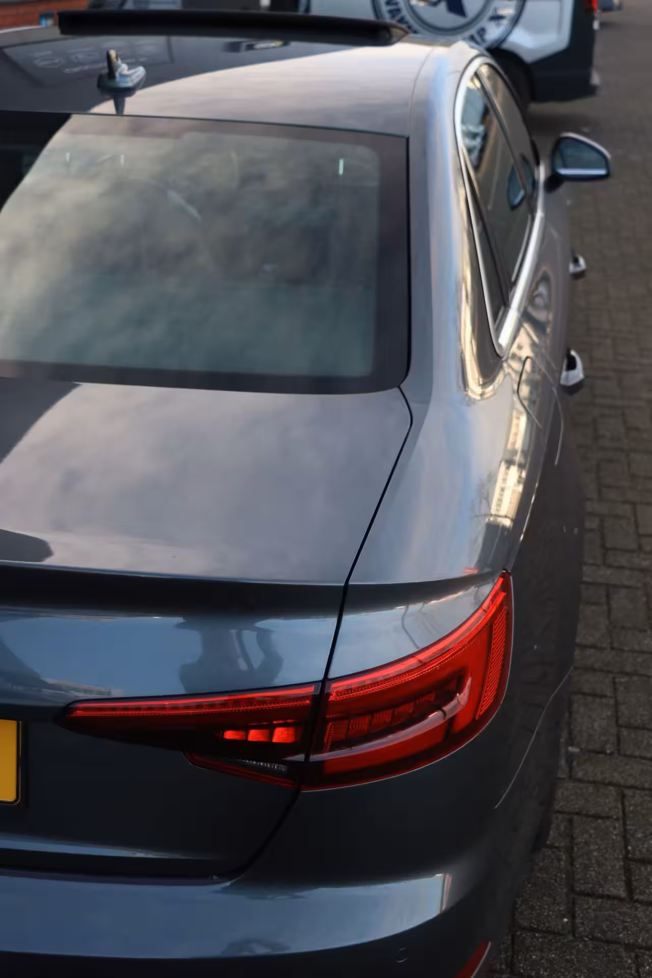Audi A4 Limousine 1.4 TFSI Sport 3 x Sline Open dak | Leer |