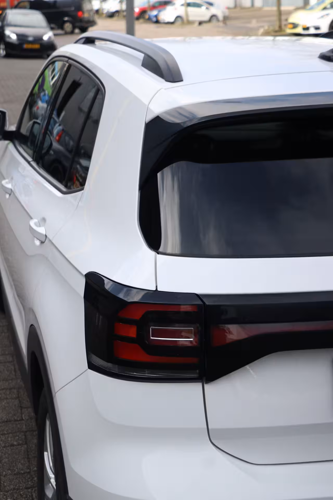 Volkswagen T-Cross 1.0 TSI side assist | front assist | Clima Cruise Control Navigatie Carplay